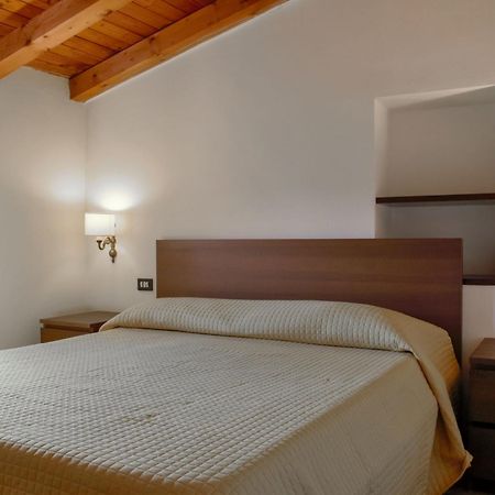 Appartamento Locazione Turistica Ca' Pignoi-4 Garda  Esterno foto